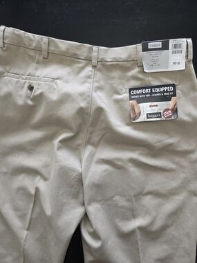 Haggar Men's Khaki Stretch Flat-Front Chinos